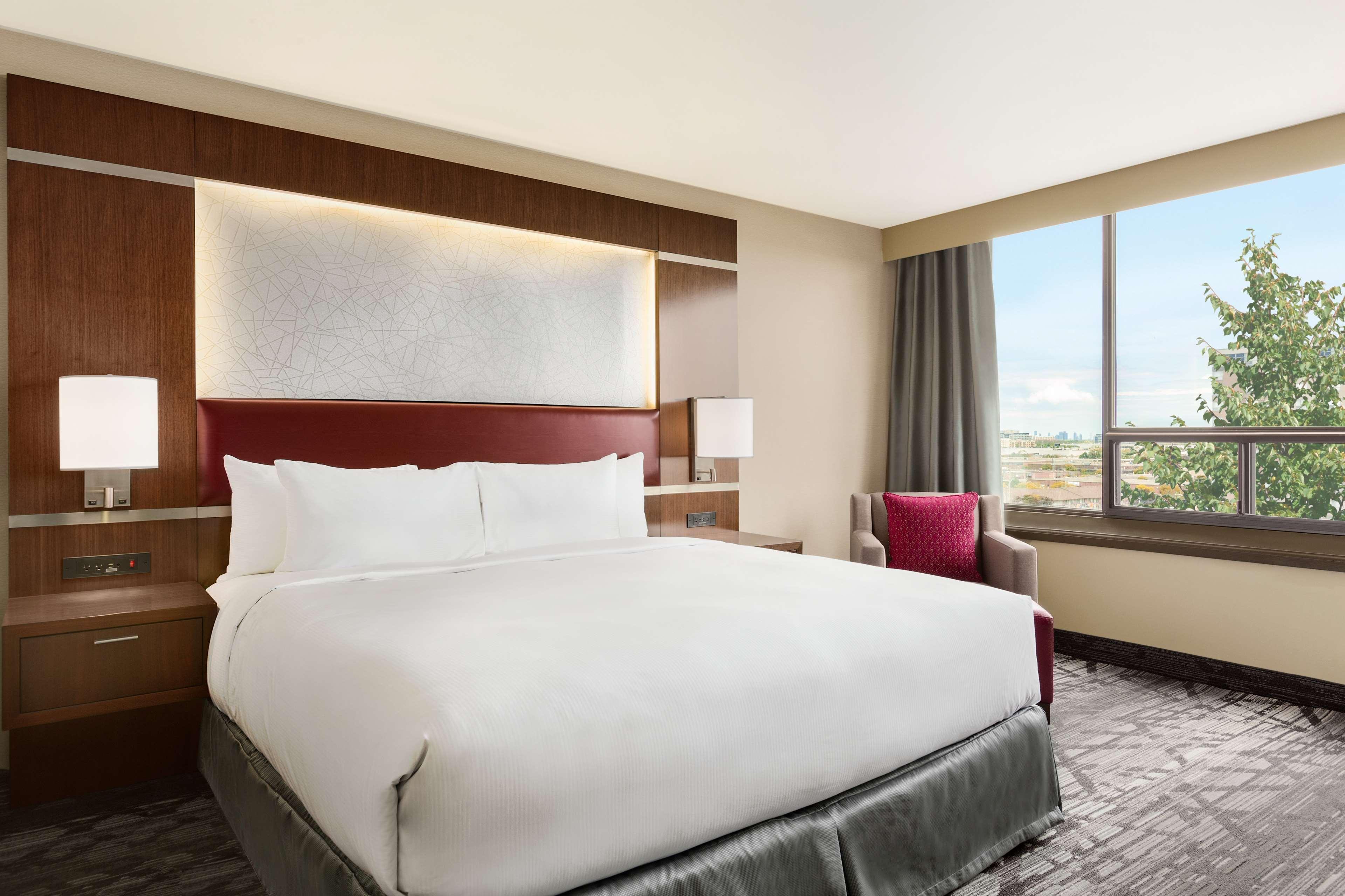 Doubletree By Hilton Hotel Toronto Airport West Mississauga Exteriör bild