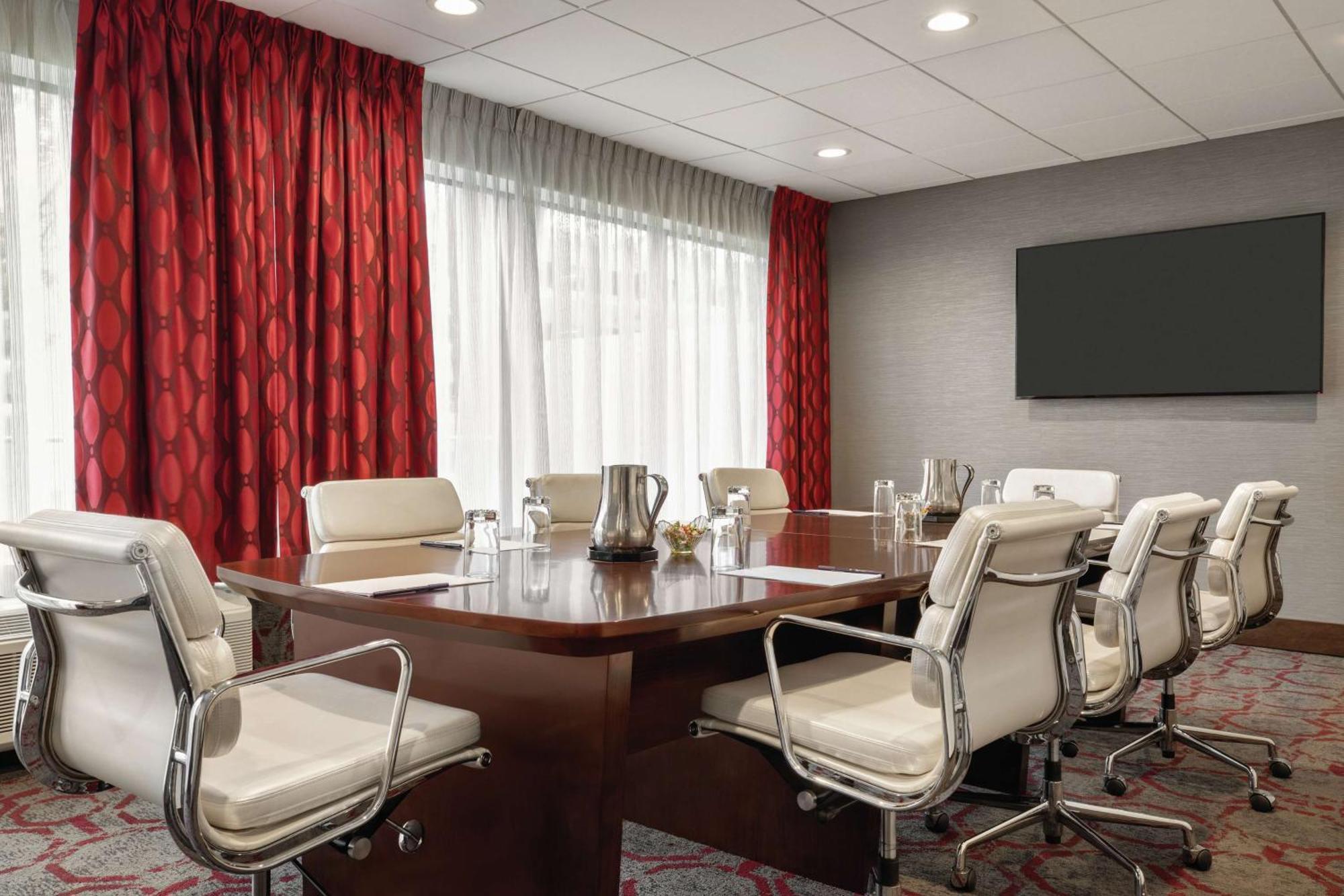 Doubletree By Hilton Hotel Toronto Airport West Mississauga Exteriör bild