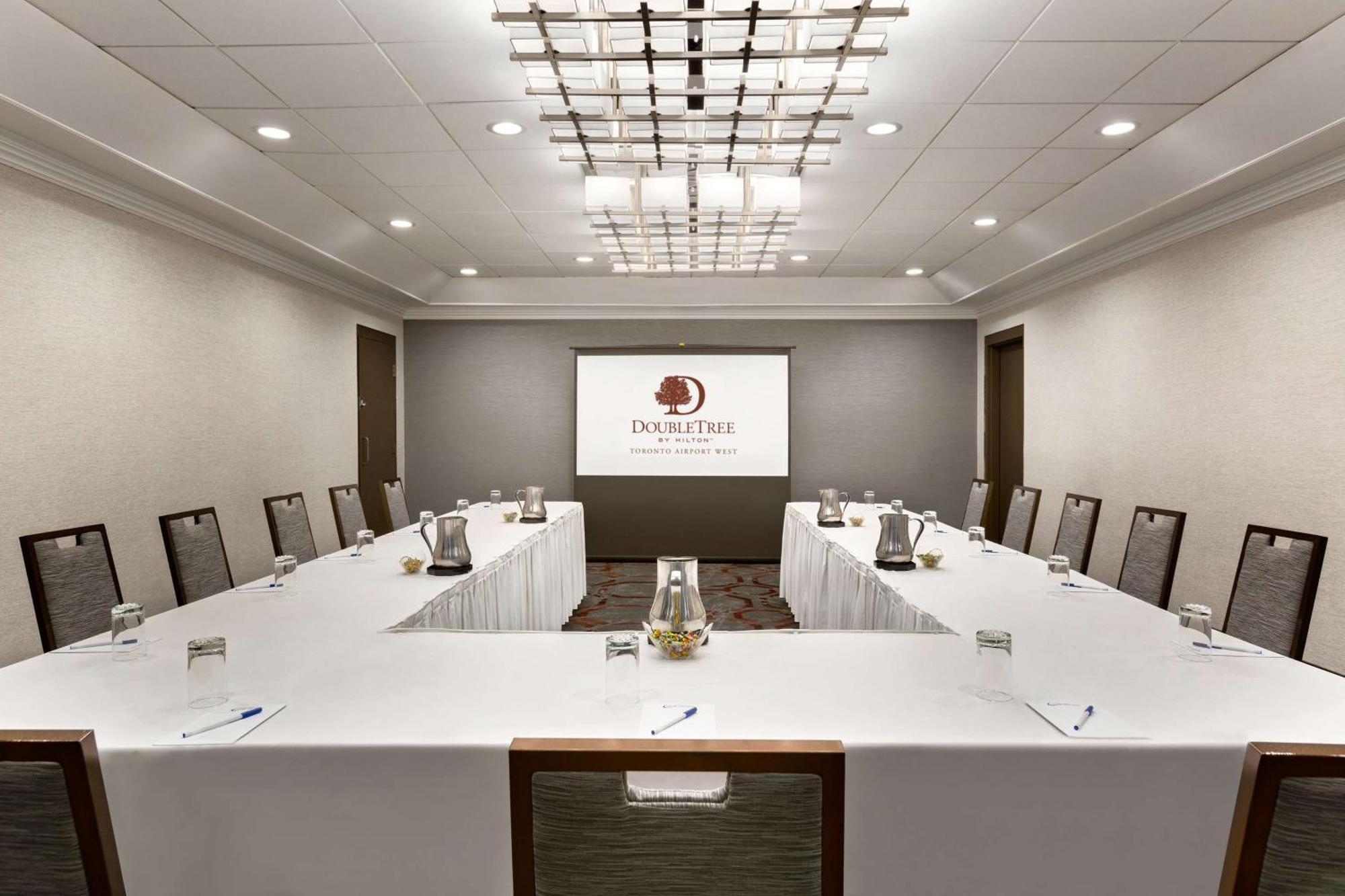 Doubletree By Hilton Hotel Toronto Airport West Mississauga Exteriör bild
