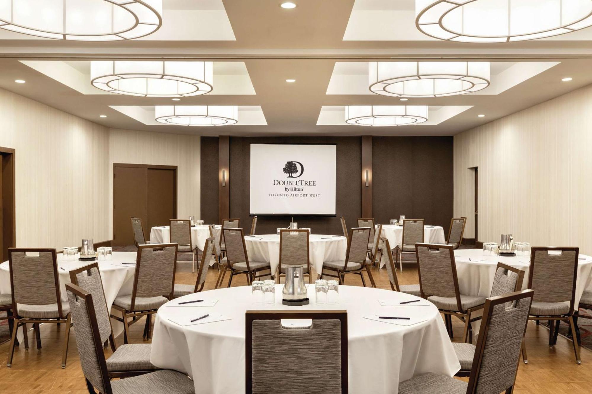 Doubletree By Hilton Hotel Toronto Airport West Mississauga Exteriör bild