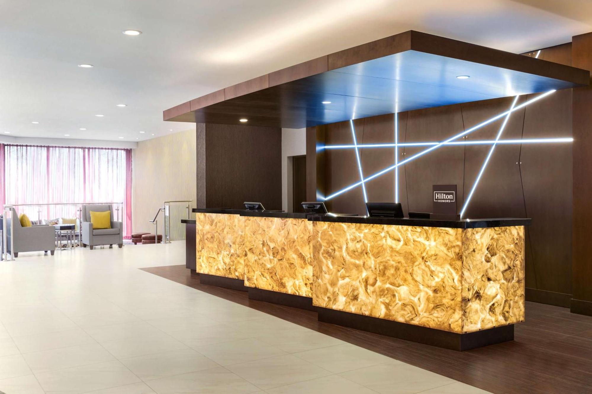 Doubletree By Hilton Hotel Toronto Airport West Mississauga Exteriör bild