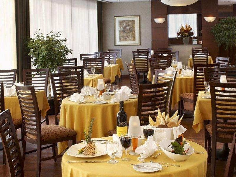 Doubletree By Hilton Hotel Toronto Airport West Mississauga Exteriör bild