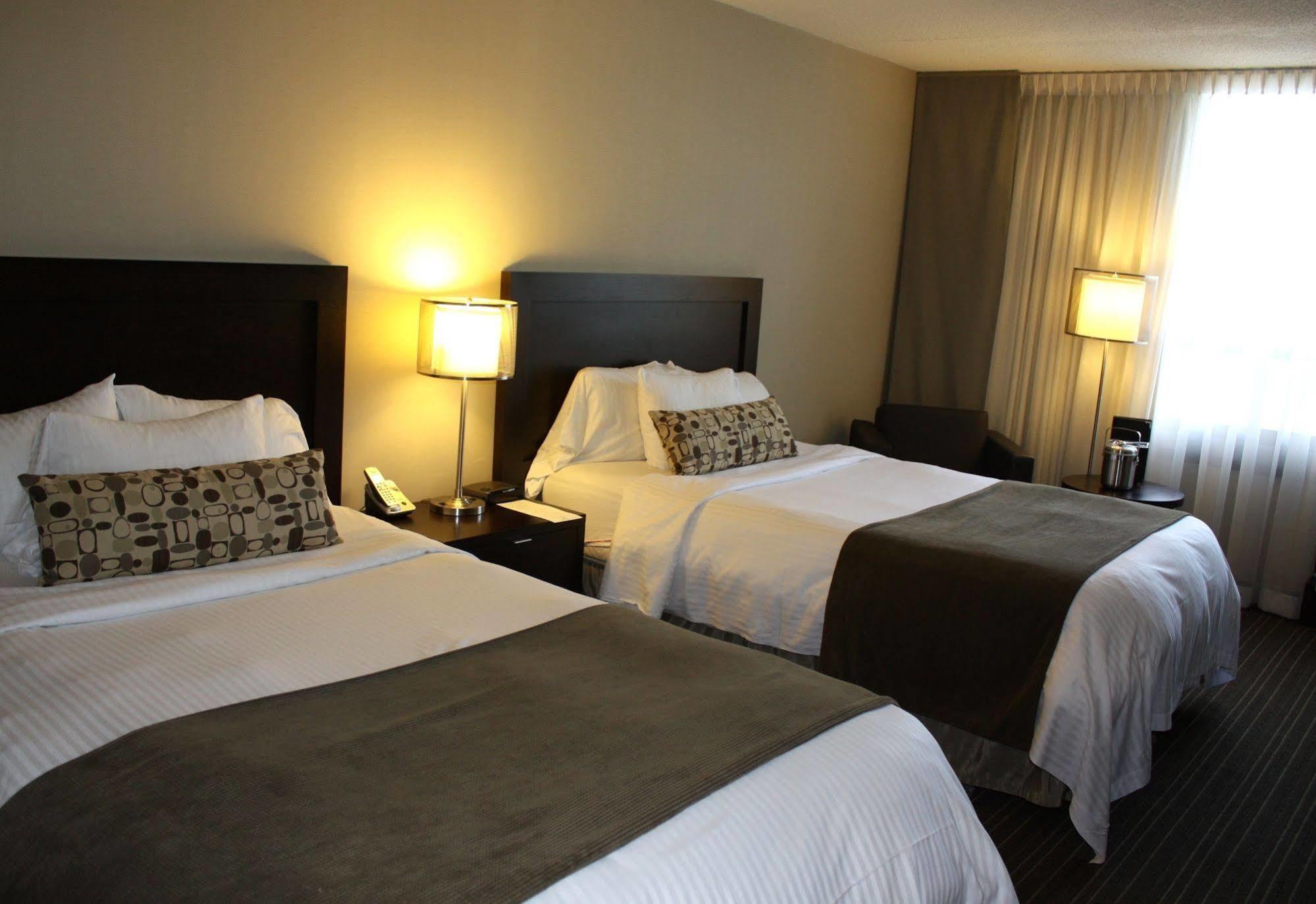 Doubletree By Hilton Hotel Toronto Airport West Mississauga Exteriör bild